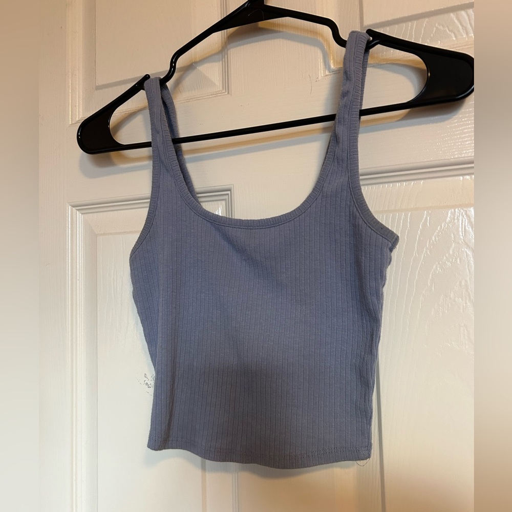 blue cropped tank top